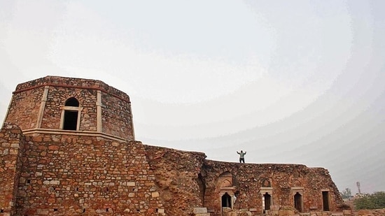 One of the city’s most dreamlike — but unsung Sultanate-era — ruins lies near the IIT. One of the city’s most dreamlike — but unsung Sultanate-era — ruins lies near the IIT.