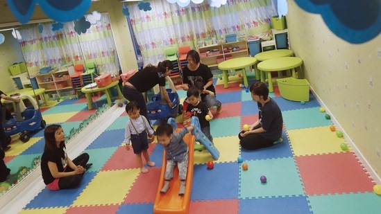The CDC said masks should be worn at all times by all people in school facilities and buses while maintaining a six-foot distance between teachers and students. (REUTERS)