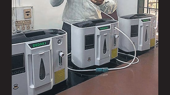 Sun Foundation Free Oxygen concentrators: Amid shortage of oxygen, several organisations have come forward to help the needy people.