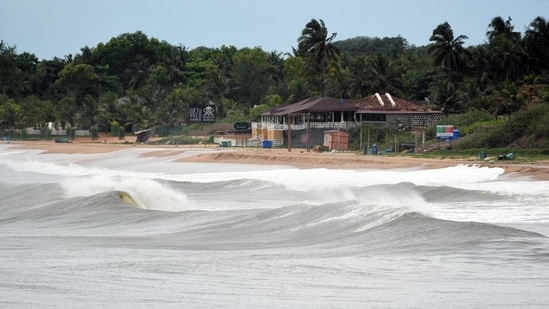 Large waves seen hitting the coast on the bank of the Arabian sea at Aguada, Goa due to Cyclone Tauktae. (ANI) Large waves seen hitting the coast on the bank of the Arabian sea at Aguada, Goa due to Cyclone Tauktae. (ANI)