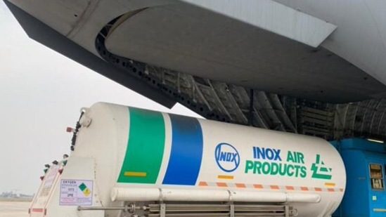 EU loads cryogenic tankers on an IAF C-17 in Germany. Source (IAF Twitter) EU loads cryogenic tankers on an IAF C-17 in Germany. Source (IAF Twitter)