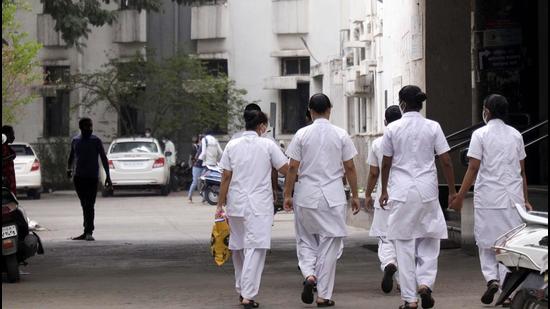 Some of the nurses said they had applied in the UAE after they were told that there were enough vacancies and many hospitals needed nurses urgently due to the pandemic situation. (Image used for representation). (HT FILE PHOTO.) Some of the nurses said they had applied in the UAE after they were told that there were enough vacancies and many hospitals needed nurses urgently due to the pandemic situation. (Image used for representation). (HT FILE PHOTO.)