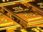 Price of bond is fixed in Indian rupees on the basis of simple average of closing price of gold of 999 purity.