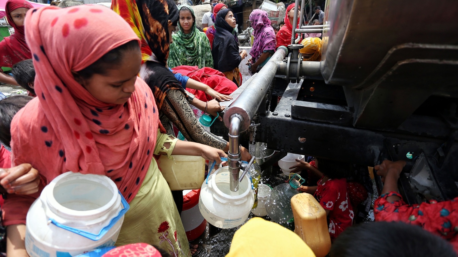 Mumbai to face 10 cut in water supply from today Mumbai news Hindustan Times