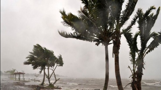 9 crew members stranded at sea off Karnataka coast, rescued 9 crew members stranded at sea off Karnataka coast, rescued