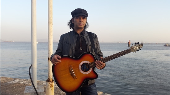 Mohit Chauhan has started Project Bajrangi to provide oxygen concentrators and other essentials to people, amid the pandemic.