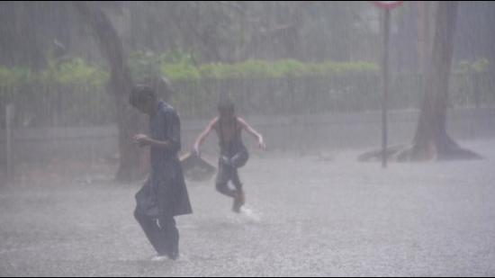 Waterlogging at Colaba in Mumbai on Monday, May 17. (HT photo)