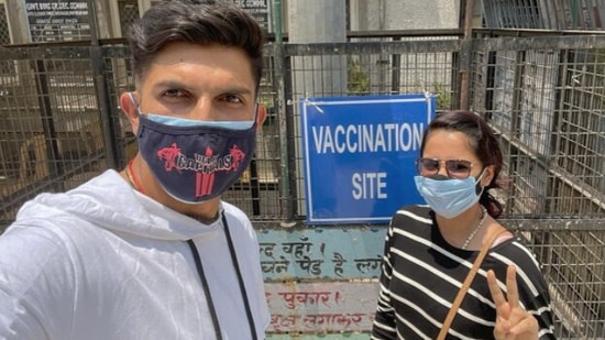 Ishant Sharma with his wife after getting Covid-19 vaccine.  (Twitter)