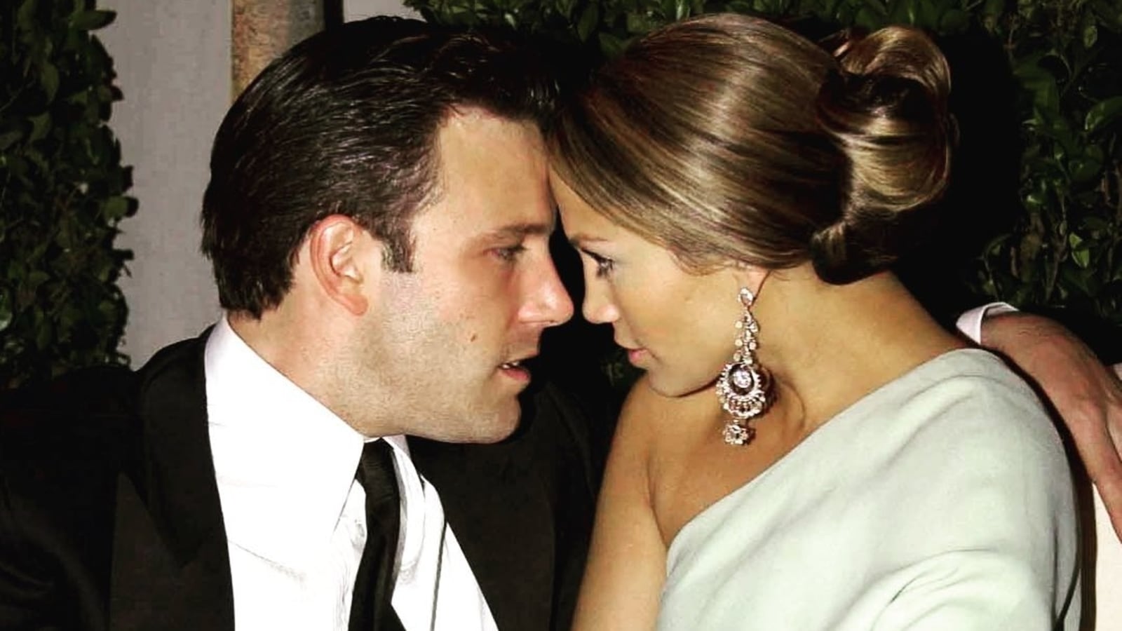 J lo and hot sale ben affleck engagement ring