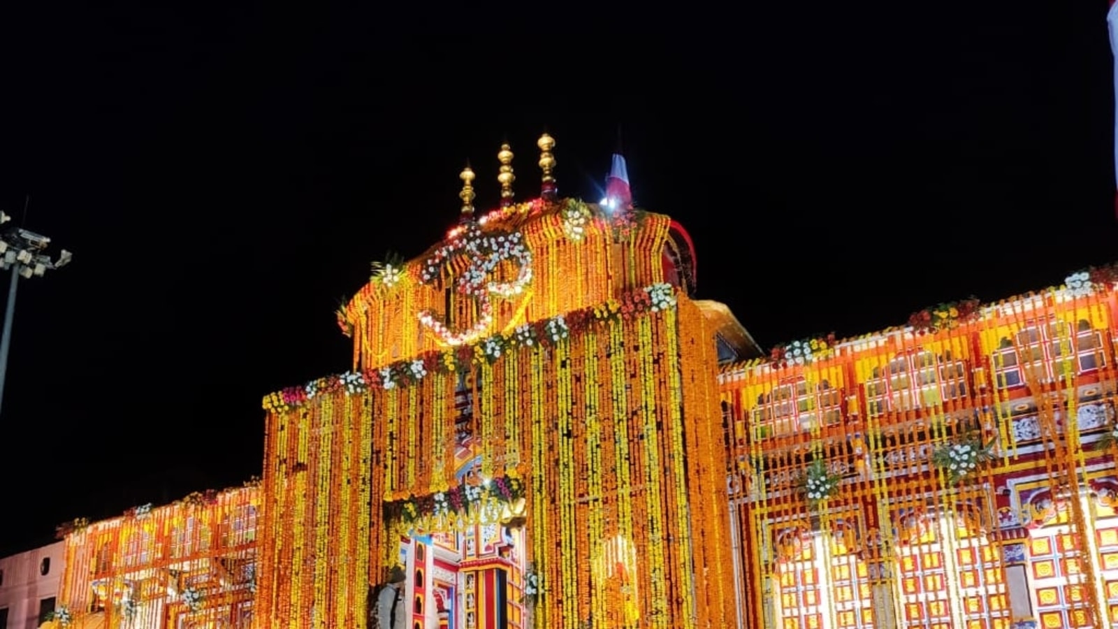 Badrinath temple in Uttarakhand opens portals, day after Kedarnath