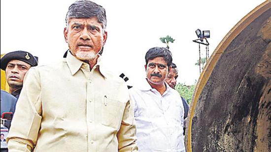 Andhra Pradesh CM Chandrababu Naidu at the first phase of the Pattiseema project in West Godavari on Wednesday. (HT Photo) Andhra Pradesh CM Chandrababu Naidu at the first phase of the Pattiseema project in West Godavari on Wednesday. (HT Photo)
