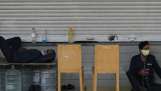 As per the state health bulletin yesterday, the state logged 38,603 new Covid-19 cases and 476 deaths in the last 24 hours. (AFP) As per the state health bulletin yesterday, the state logged 38,603 new Covid-19 cases and 476 deaths in the last 24 hours. (AFP)