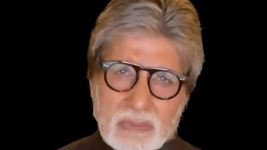 Amitabh Bachchan shares his thoughts and feelings in his blog, 