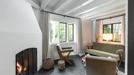 After being renovated, the property has new additions like a new kitchen, a study, a snack bar, a new laundry room and several light fixtures. (Mansion Global) After being renovated, the property has new additions like a new kitchen, a study, a snack bar, a new laundry room and several light fixtures. (Mansion Global)