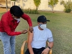 Kuldeep Yadav getting vaccinated.(Twitter/KuldeepYadav) Kuldeep Yadav getting vaccinated.(Twitter/KuldeepYadav)