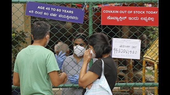 Vaccine shortage at KC General Hospital, in Bengaluru on May 14. (File photo) Vaccine shortage at KC General Hospital, in Bengaluru on May 14. (File photo)