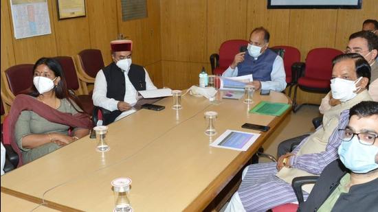 HP chief minister Jai Ram Thakur reviewing Covid situation of Kangra district at Dharamshala on Wednesday. (HT Photo) HP chief minister Jai Ram Thakur reviewing Covid situation of Kangra district at Dharamshala on Wednesday. (HT Photo)