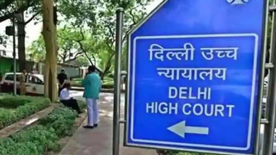 The court also sought to know the rationale of the Delhi government in putting out a circular by which it had constituted a technical expert committee (TEC) to vet hospital requests for the drug.(Mint file photo)