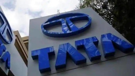 A Bloomberg survey of analysts predicted Tata Motors to report a profit of ₹2,774.10 crore in the three months ended March 31. (Reuters file photo) A Bloomberg survey of analysts predicted Tata Motors to report a profit of ₹2,774.10 crore in the three months ended March 31. (Reuters file photo)