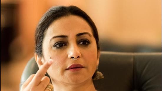 Actor Divya Dutta feels we should never forget the covid pandemic.