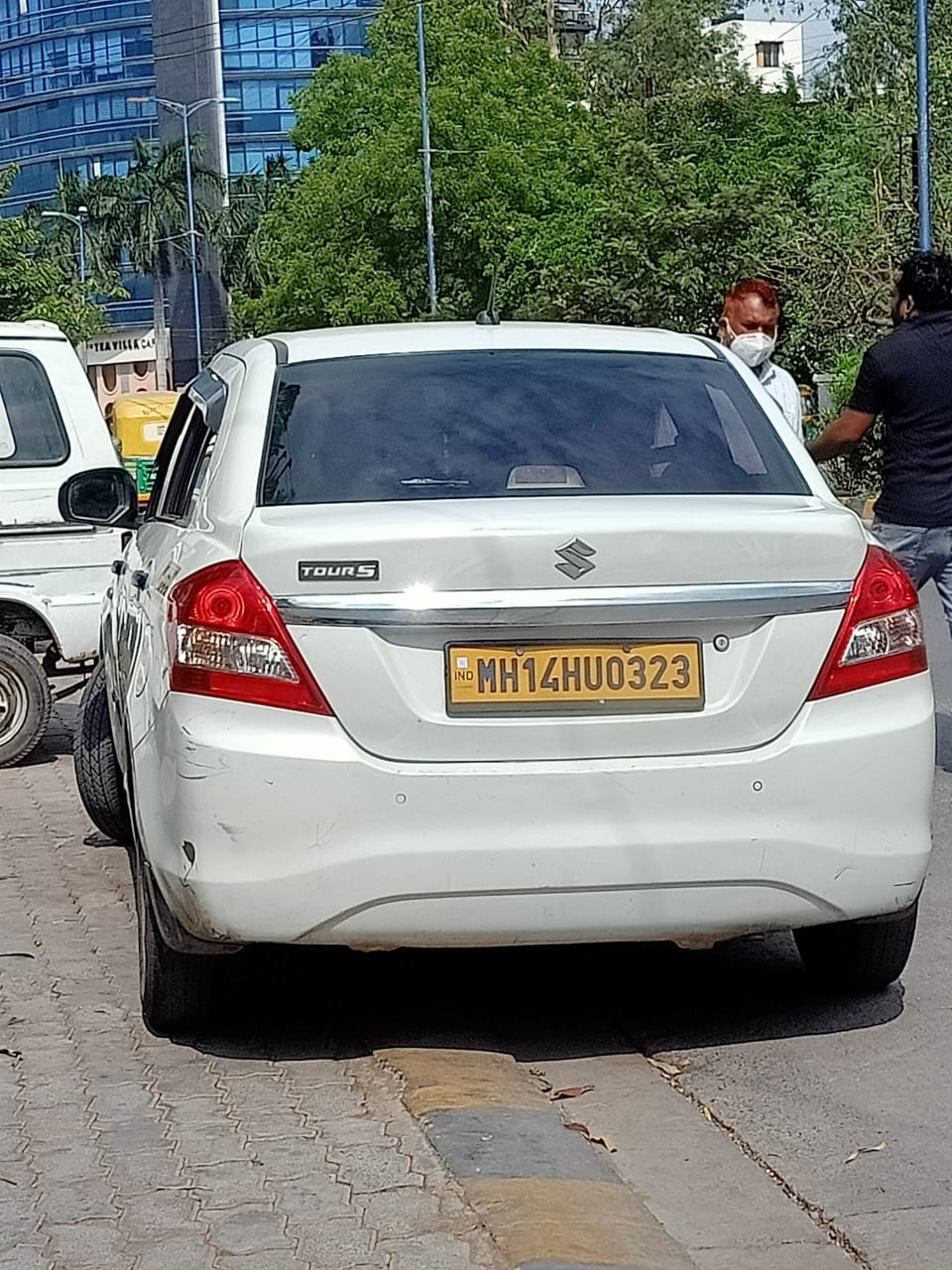 The taxi hired to ferry Ashok Chaturvedi from Indore to Mumbai.