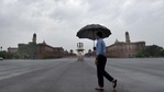 Delhi's minimum temperature was 21.4 degrees Celsius, five degrees below the season’s normal on Wednesday.(Arvind Yadav/HT Photo) Delhi's minimum temperature was 21.4 degrees Celsius, five degrees below the season’s normal on Wednesday.(Arvind Yadav/HT Photo)