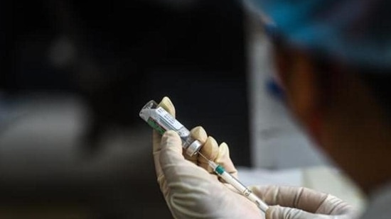 69 lakh doses of Covid-19 vaccines have already been administered in the state. (HT file) 69 lakh doses of Covid-19 vaccines have already been administered in the state. (HT file)