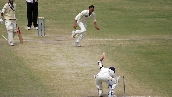 Former Pakistan fast bowler Mohammad Asif cleaned up Sachin Tendulkar during the 2006 Karachi Test(Reuters) Former Pakistan fast bowler Mohammad Asif cleaned up Sachin Tendulkar during the 2006 Karachi Test(Reuters)