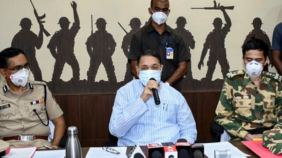 Maharashtra Home Minister Dilip Wadse Patil along with top police officials addresses a press conference regarding the encounter of 13 naxals by C60 commandos at Paidi forest near Etapalli in Gadchiroli. (PTI)