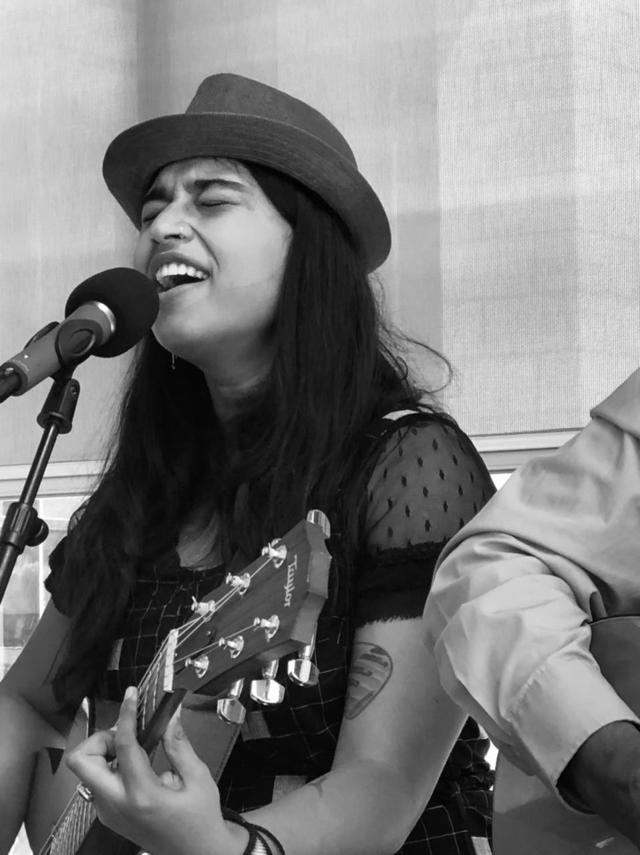 Aarushi Pareek, 20, with The Chronic Blues Circus at a recent gig. Dylan is really big here, she says of Bengaluru. (HT Archives)