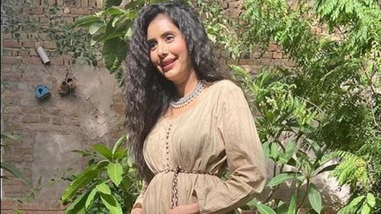 Actor Charu Asopa Sen announced that she is expecting, on Friday.