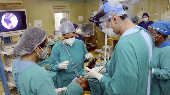 More than 329 doctors have succumbed so far during the second Covid-19 wave and 96 out of these casualties have been reported from Bihar, which now has the highest number of doctor deaths during the second wave. (Image used for representation). (PTI PHOTO.) More than 329 doctors have succumbed so far during the second Covid-19 wave and 96 out of these casualties have been reported from Bihar, which now has the highest number of doctor deaths during the second wave. (Image used for representation). (PTI PHOTO.)