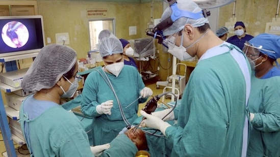 More than 329 doctors have succumbed so far during the second Covid-19 wave and 96 out of these casualties have been reported from Bihar, which now has the highest number of doctor deaths during the second wave. (Image used for representation). (PTI PHOTO.) More than 329 doctors have succumbed so far during the second Covid-19 wave and 96 out of these casualties have been reported from Bihar, which now has the highest number of doctor deaths during the second wave. (Image used for representation). (PTI PHOTO.)