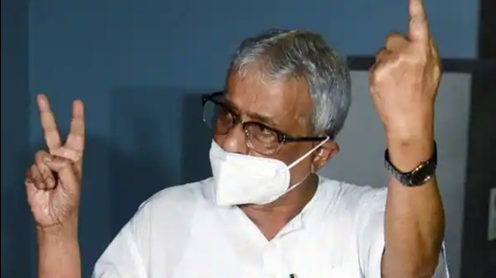 Centre provides Y+ security to Bengal MPs Centre provides Y+ security to Bengal MPs