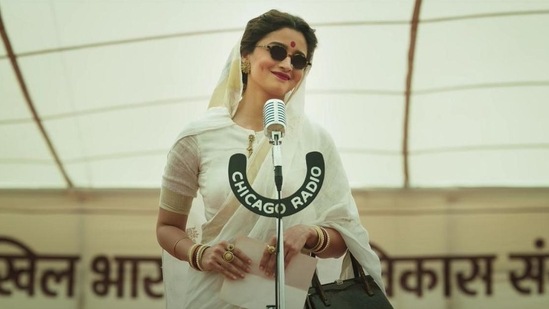 Alia Bhatt in and as Gangubai Kathiawadi.