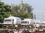On an average, Oxygen Expresses have been delivering over 800 tonnes of LMO to various states each day now.