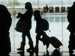 Travellers to surf through policies, tests, fees for summer travel in Europe, US(AP) Travellers to surf through policies, tests, fees for summer travel in Europe, US(AP)