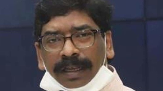 Class 12 board exams: Jharkhand chief minister Hemant Soren on Sunday welcomed the options designed to conduct the class 12 board examinations by the Centre but he suggested that a deep consideration is required before fixing the dates for the examinations in light of Covid-19 pandemic (File) Class 12 board exams: Jharkhand chief minister Hemant Soren on Sunday welcomed the options designed to conduct the class 12 board examinations by the Centre but he suggested that a deep consideration is required before fixing the dates for the examinations in light of Covid-19 pandemic (File)