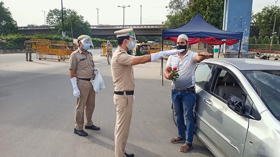 At some places, the violators were asked to hold placards bearing messages related to the lockdown. (PTI) At some places, the violators were asked to hold placards bearing messages related to the lockdown. (PTI)