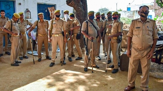 The incident took place at Baria Nisaru village under Inayatnagar police station limits after midnight on Saturday. (PTI Photo/Reprsentative) The incident took place at Baria Nisaru village under Inayatnagar police station limits after midnight on Saturday. (PTI Photo/Reprsentative)