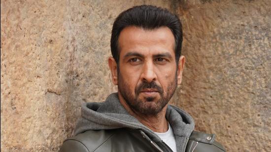 Actor Ronit Roy says he will plan to return to Mumbai from Goa once normalcy starts seeping in.