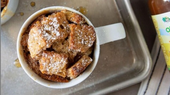 French toast: This is another easy breakfast recipe. Add some melted butter in a cup along with 2 breads sliced into small pieces. In another mug, add an egg, a splash of milk, a pinch of cinnamon powder and stir well. Add all these ingredients to the bread and smash it gently. Cook it in the microwave for 2 1/2 minutes and serve it with maple or chocolate syrup.(Instagram/naturalgrocers)