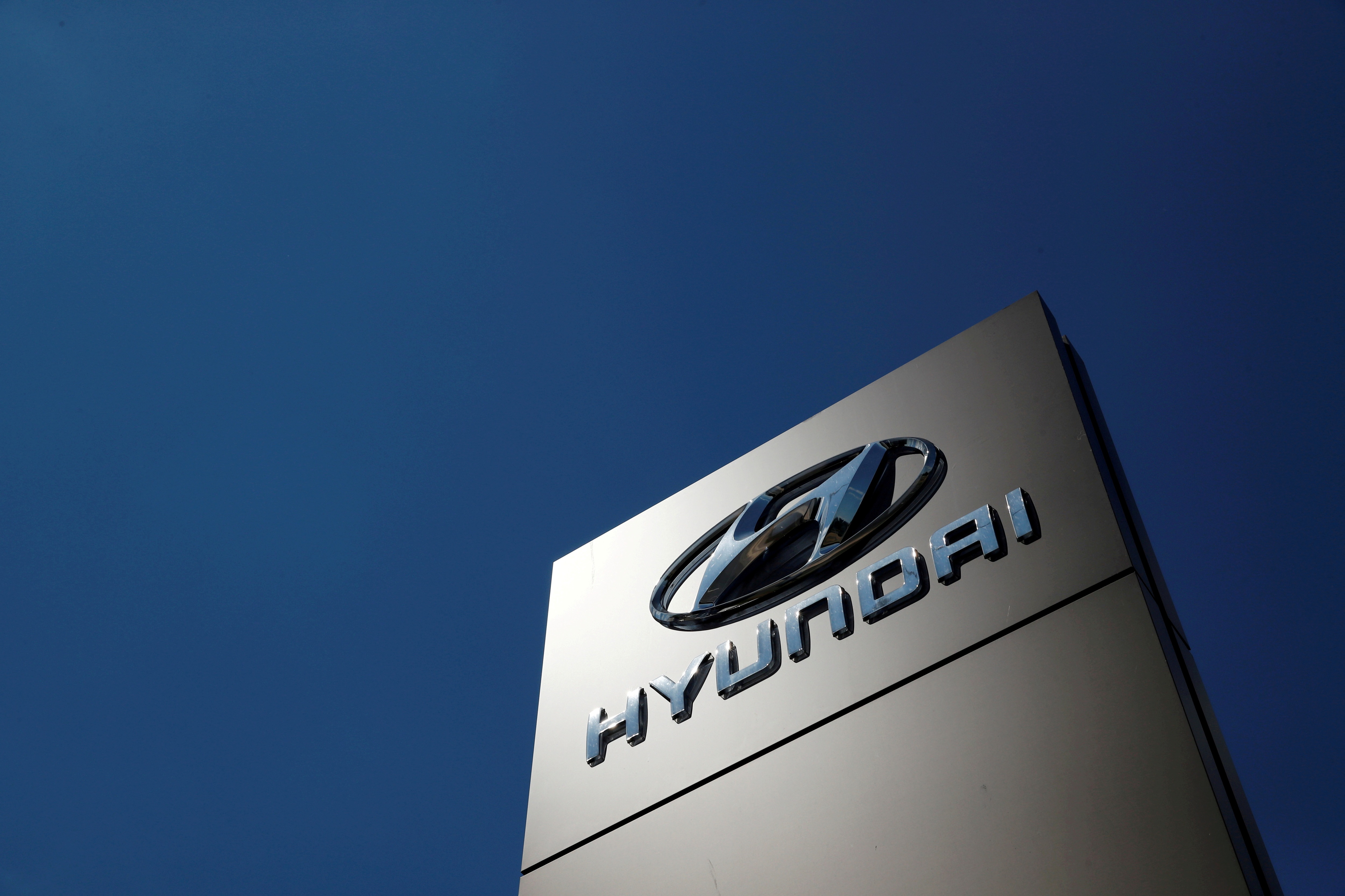 Hyundai and Kia have issued five separate recalls from October 2021 to April of this year concerning pretensioner ruptures. (REUTERS)
