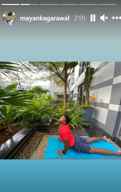Mayank Agarwal doing Yoga in his hotel room. (Instagram)