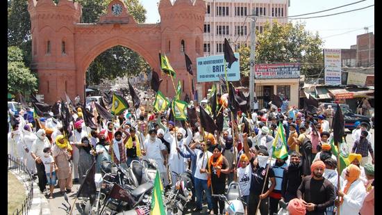 Farmers protesting in Amritsar. Farmers protesting in Amritsar.