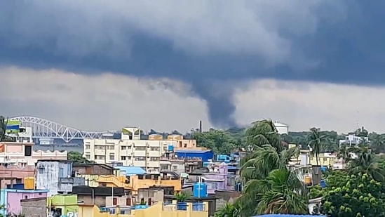 A tornado is seen approaching as Cyclone Yaas continues to move inland, in Naihati, West Bengal.(INSTAGRAM @RUPAMSARKAR11)