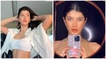 Shanaya Kapoor nails summer fashion(Instagram/shanayakapoor02) Shanaya Kapoor nails summer fashion(Instagram/shanayakapoor02)
