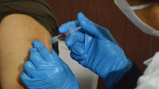 Delhi government is expected to receive around 91,960 doses of Covaxin in June which will only be available for those who have taken their first dose. (HT file photo) Delhi government is expected to receive around 91,960 doses of Covaxin in June which will only be available for those who have taken their first dose. (HT file photo)