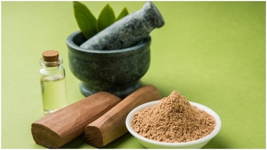 Sandalwood and rosewater face mask: Both these ingredients together can help tighten the skin, minimise pores, repair cell damage and treat wrinkles. Mix 1 tablespoon of sandalwood powder with 1 tablespoon of rosewater and stir well. Apply this mixture evenly on a clean damp face and leave it on for 20 minutes. Then wash it with lukewarm water, pat dry and go to bed. Next day morning, again wash your face with lukewarm water, pad dry and moisturise.(File image)