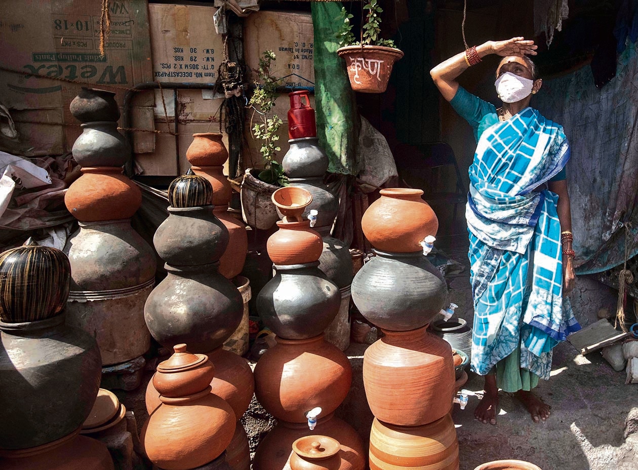 Sindhu Tukaram Belsare, a senior, selling clay pots and Ganpati idols in Navi peth, outside her shop (Pratham Gokhale/HT Photo) Sindhu Tukaram Belsare, a senior, selling clay pots and Ganpati idols in Navi peth, outside her shop (Pratham Gokhale/HT Photo)